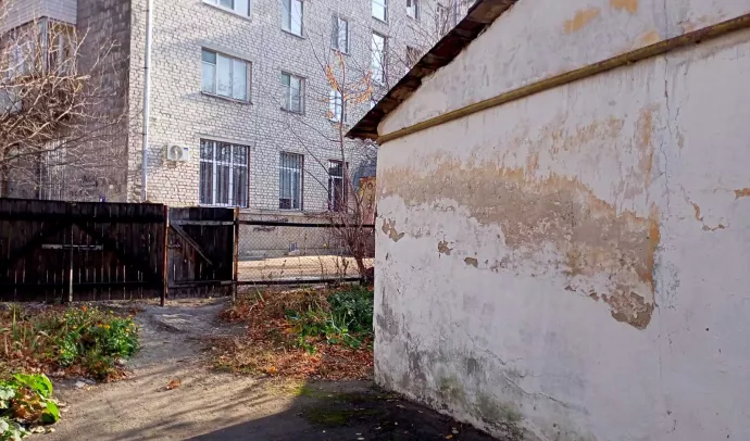№5628 частина приватного будинка в центрі міста на вул. Московська