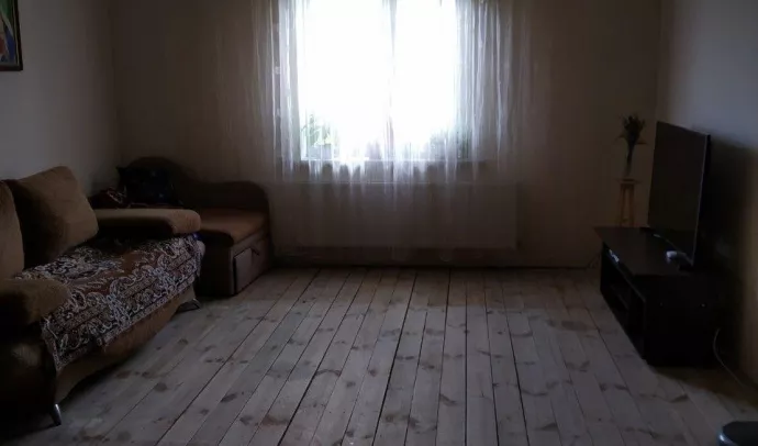 №5353 приватний будинок в с. Вигода