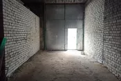 №8142 два приміщення під комерцію на віул. Вітрука