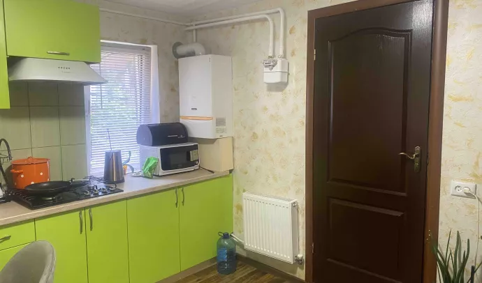 №5679 Продам частину будинку в районі Хлібної вулиці