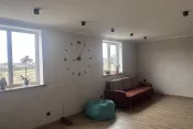10019 Новий будинок у Левкові