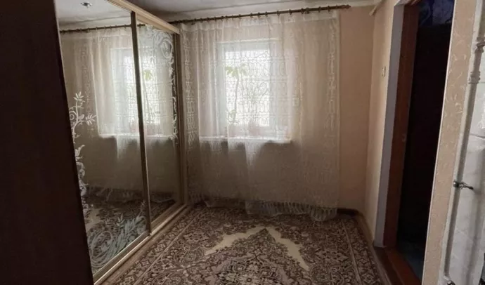 10002 Продам будинок в Коростишеві