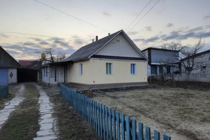 10002 Продам будинок в Коростишеві