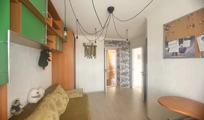 4182 Шикарна квартира на Перемоги