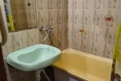 1788 Продам квартиру на Малікова