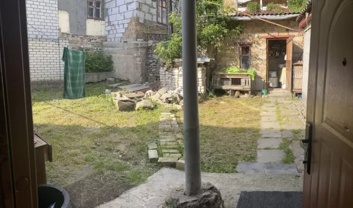 Продам часть дома на переулке Чудновском.