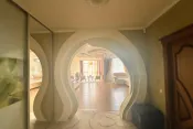 3932 Простора квартира в центрі