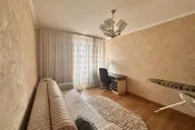 3932 Простора квартира в центрі