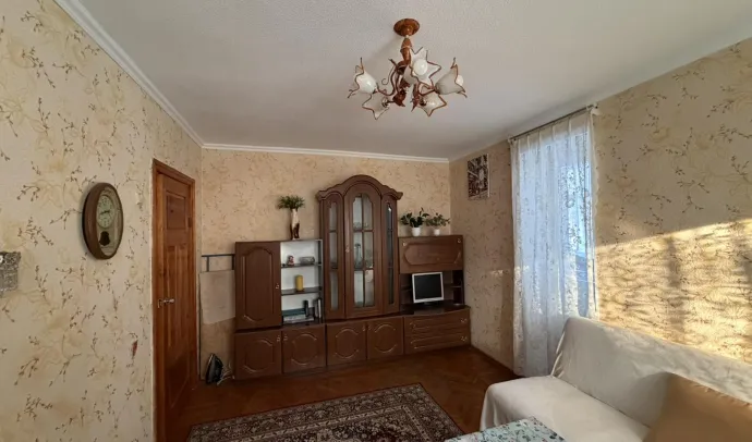 2292 Двокімнатна квартира з автономним опаленням