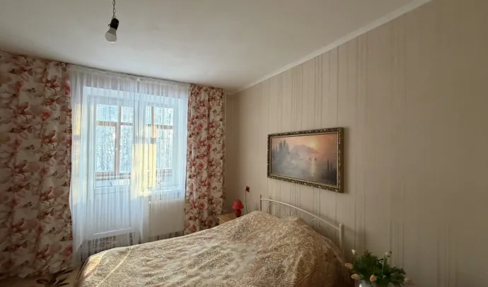 2292 Двокімнатна квартира з автономним опаленням