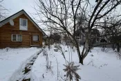 6082 Будинок біля річки
