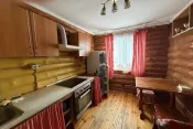 6082 Будинок біля річки
