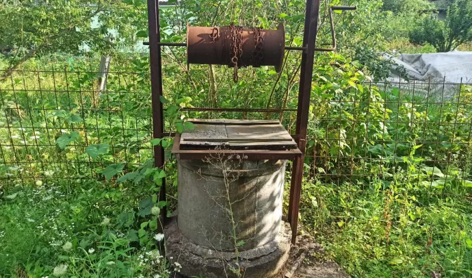 Продам дачу возле озера Мельком.