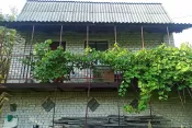 Продам дачу возле озера Мельком.